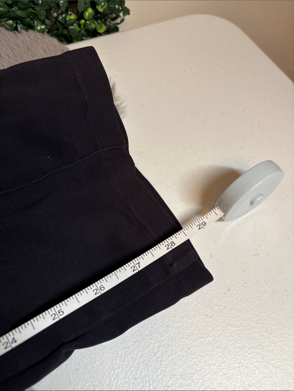Athleta Black Straight-Leg Performance Pants Size 0 - Picture 6 of 6